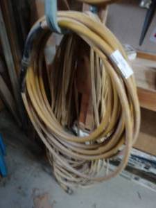 lot 1114 image: Lot of air hose