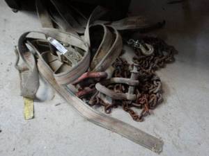 lot 1126 image: Lot of various chain & tow straps