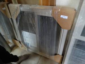 lot 1141 image: New Jeld-Wen window