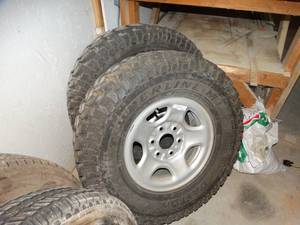 lot 1153 image: 2 tireswheels- Lt 26575 R16