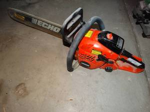 lot 1178 image: Echo gas chainsaw