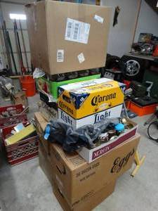 lot 1187 image: LARGE lot of canning jars & beer bottles