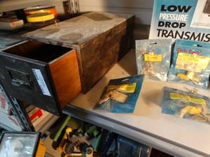 lot 1205 image: Large lot of various drill bits & router bits