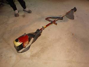 lot 1238 image: Poulan pro gas weedeater