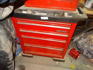 lot 1242 image: Craftsman toolbox on wheels w contents