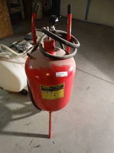 lot 1245 image: 40 lb sand blaster