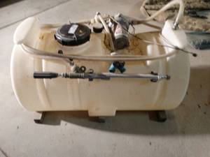 lot 1246 image: Sprayer tank w pump