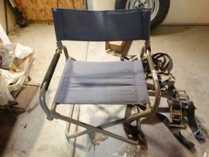 lot 1292 image: Folding camp chair