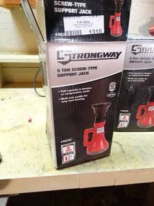 lot 1310 image: Strongway 5 ton screw type support jack-new in box