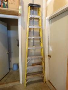 lot 1313 image: Werner 8 ft fiberglass ladder