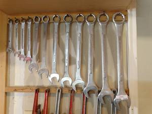 lot 1320 image: Set of LARGE wrenches