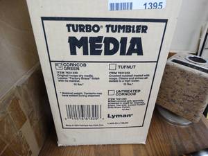 lot 1395 image: Partial box of turbo tumbler media