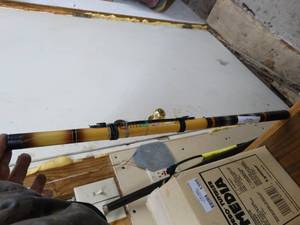 lot 1396 image: Collapsible fishing pole