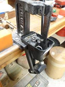 lot 1419 image: Lyman reloading equipment reloading press