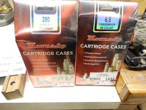 lot 1433 image: 2 boxes of Hornady cartridge cases
