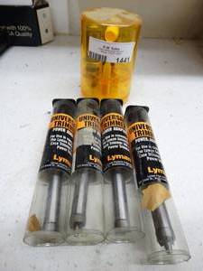 lot 1441 image: Lyman universal trimmer power adapters & die set