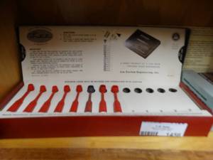lot 1456 image: Lee measuring wands in box