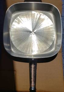lot 5018 image: Vintage GE Electric Skillet 1961 in Original Box With Literature Never Used untested Missing Power Cord