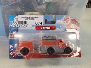 lot 674 image: Thomas &amp Friends TrackMaster Push Along Die-Cast Metal Flynn Vehicle- NEW Old Stock- Sealed
