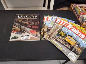 lot 9716 image: Hardcover Electric Train Book and Bonus Magazine Lot