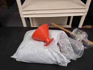 lot 9739 image: Lot of 3 Ice Scrapers As Seen On TV