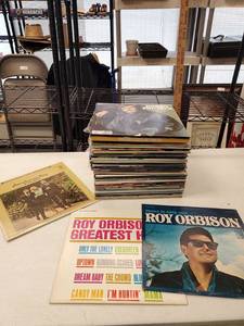 lot 9776 image: Huge Stack of Vinyl- Records Various Genres LP