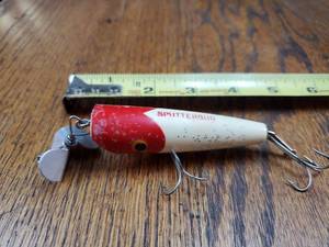 lot 87 image: Sputterbug Vintage Plug Lure