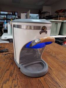 lot 93 image: Jimmy Buffet Margaritaville Liquor Chiller So Cool