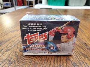 lot 94 image: 2018 Topps Series 1 MLB Baseball Exclusive Value Box Trading Cards