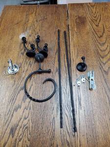 lot 9779 image: Black Metal Bathroom Towel Bar Set