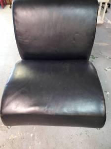 lot 9814 image: Faux Leather Chair&nbsp Retro Look