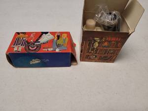 lot 9836 image: Vintage Avon Cologne Bottles With Boxes
