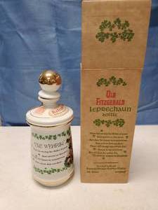 lot 2 image: Old Fitzgerald Irish Whiskey Decanter- 1968 With Box and Contents- Appears Full- AGED