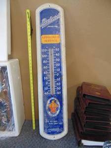 lot 4132 image: Packard Motor Cars Thermometer