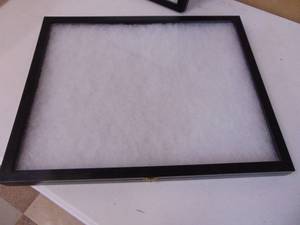 lot 4189 image: Display Case 17 x 22