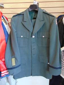 lot 4204 image: Army Uniform Pants and Jacket