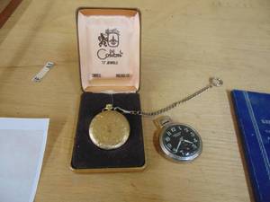 lot 4230 image: Pair of Pocket Watches - Colibri and Westclox Scotty