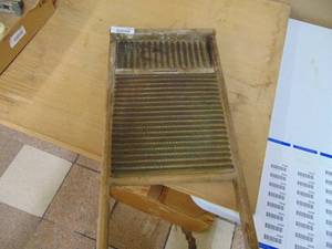 lot 4242 image: Brass Washboard