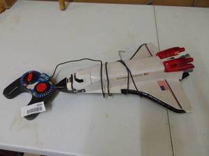 lot 4245 image: Space Shuttle Battery Operated Toy
