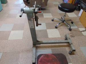 lot 4265 image: Engine Stand