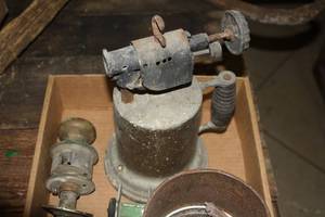 lot 4292 image: Vintage Torch and More