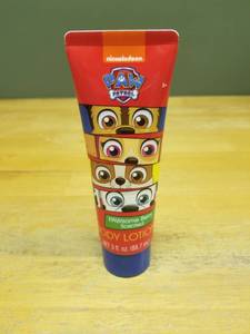 lot 1083 image: Nickelodeon Paw Patrol Lotion - Pawsome Berry Scent