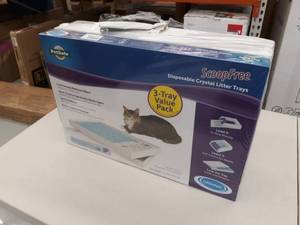 lot 65 image: ScoopFree Litter Tray Refills with Premium Blue Crystals, 3-Pack