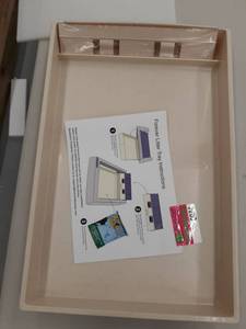 lot 74 image: litter tray