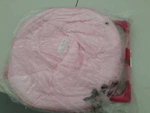 lot 86 image: AmazonBasics Kids Folding Moon Indoor Papasan Chair for Children - Solid Pink