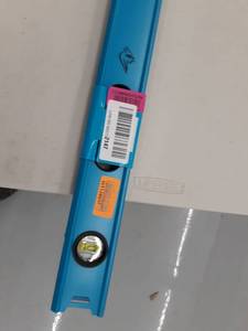 lot 137 image: OX Tools 786 12 Foot Tradesman Box Level with Magnified Vials, Shock Absorbing End Caps, Aluminum, Blue
