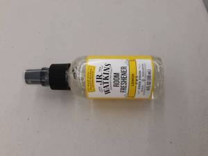 lot 148 image: JR Watkins Room Air Freshener Spray, Lemon, 6 Pack, Natural Freshener for Home, Office, or Car, USA Made and Cruelty Free, 4 fl oz
