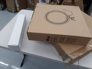 lot 198 image: MOUNTDOG 18���� Ring Light with 79���� Light Stand, Bluetooth Dimmable LED Ring Light with 360° Rotatable Phone Holder, Carrying Bag for YouTube, Lighting Portrait, Video Shooting, Make Up