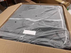 lot 229 image: Magic Chef 1.7 cu. ft. Freezerless Mini Fridge in Black