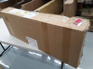 lot 248 image: Amazonbasics Flat Weight Workout Exercise Bench - 41 X 20 X 11 Inches Black